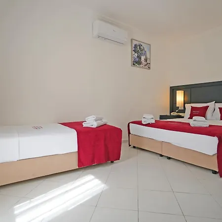 ömer Aybak Otel 2*
